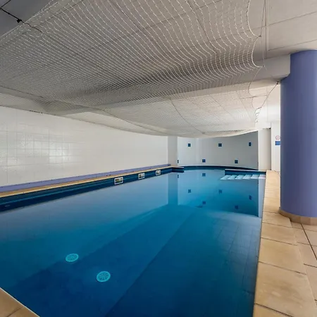 La Parenthese D'uzes - Avec Parking Prive Apartment