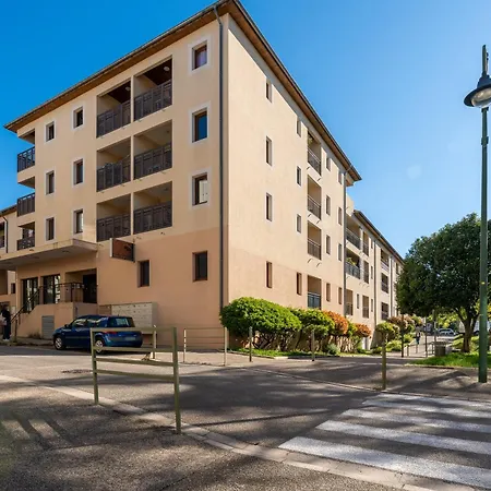 La Parenthese D'uzes - Avec Parking Prive Apartment *